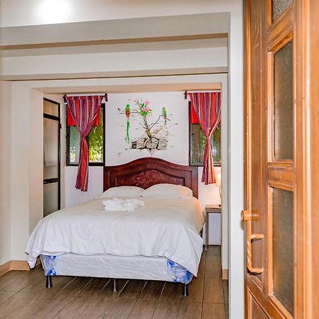 Hotel Ariana San Pedro La Laguna Zewnętrze zdjęcie